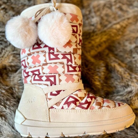 Manitobah: Woodland Waterproof Tall Boot Limited Edition (Birch, US 8) - NWT - Picture 2 of 10